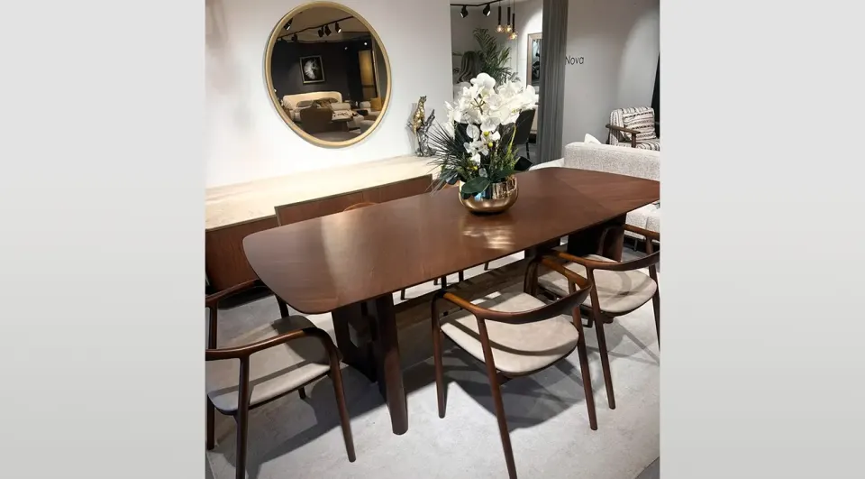 Berlin Walnut Dining Room Set