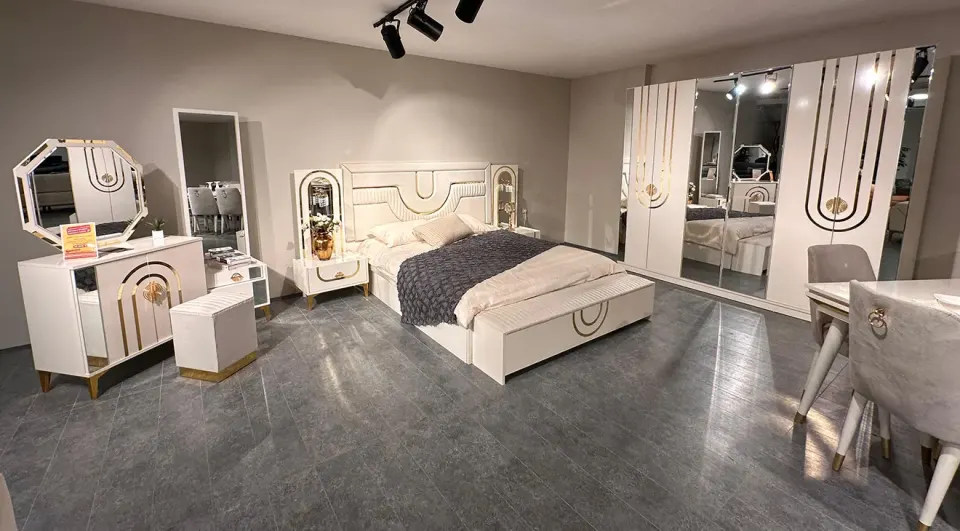 Safir Outlet Bedroom Set
