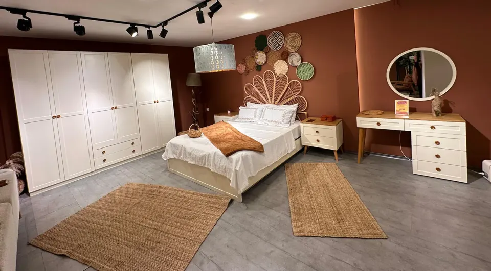 Soft Outlet Bedroom Set