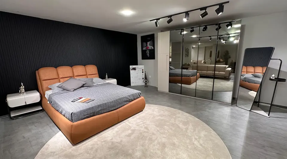 Volare Outlet Bedroom Set