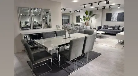 Maxxa Modern Dining Room Set