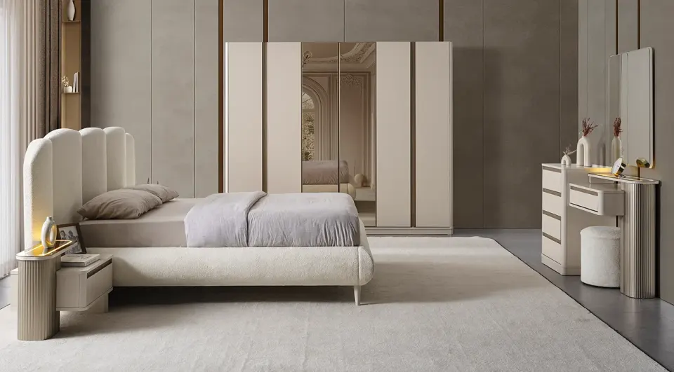Sahra 6-Door Bedroom Set