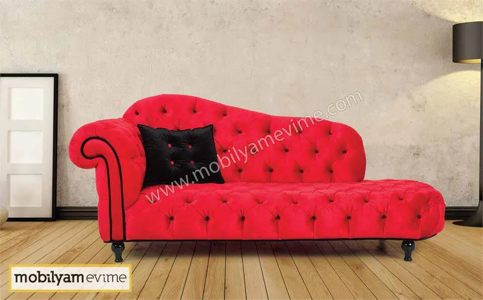 Quilted Red Josefin