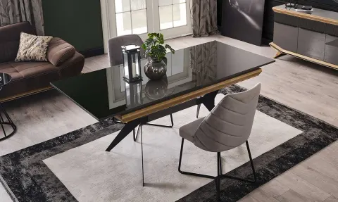 Grand Wooden Metal Leg Dining Table