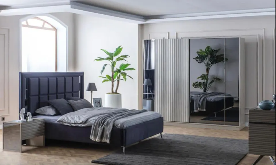 Parma Sliding Door Bedroom Set