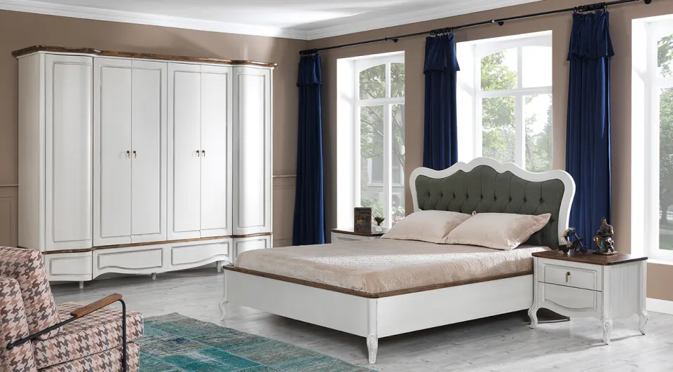 Vintage 6 Door Bedroom Set