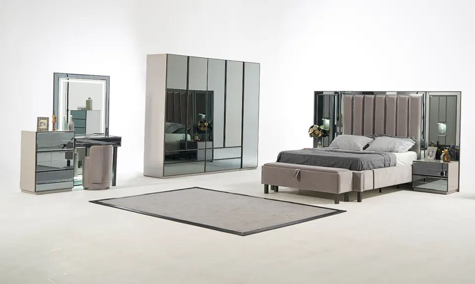Oylat 5 Door Bedroom Set
