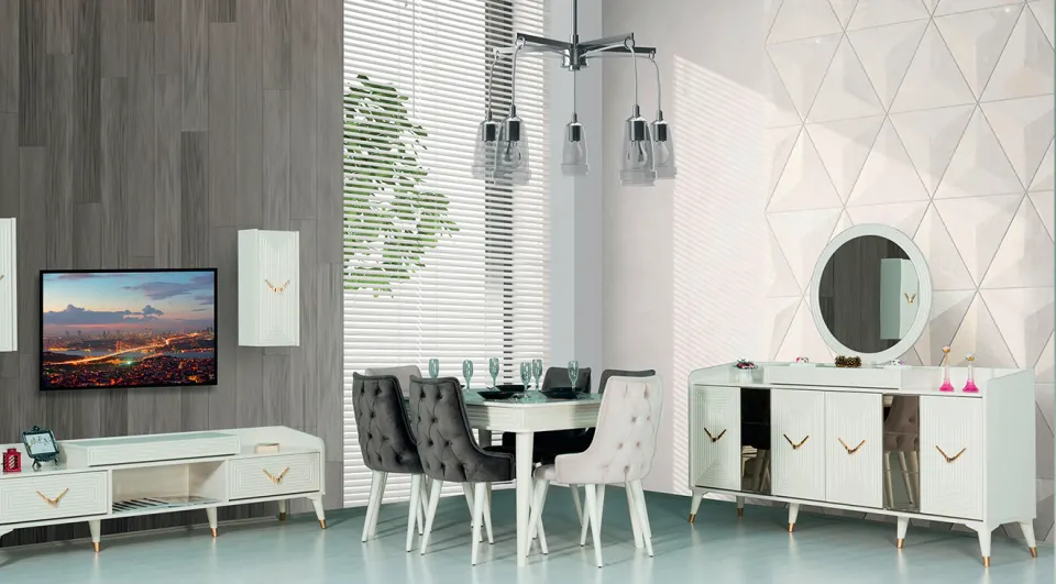Royal Wooden Leg Dining Room Set