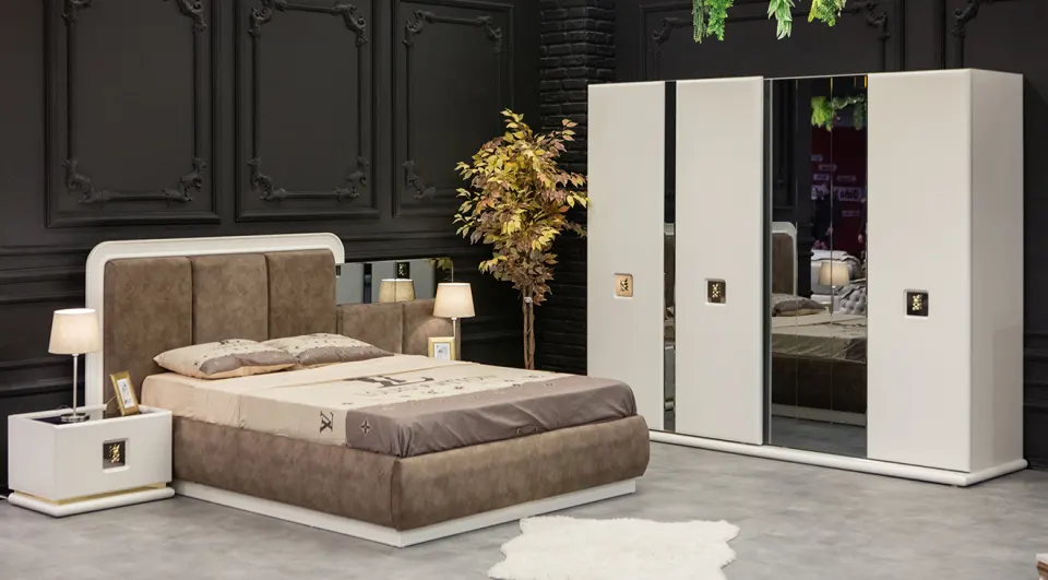 Latte Sliding Door Bedroom Set