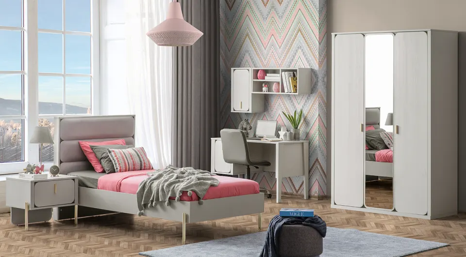 Delight 3 Doors Young Room Set