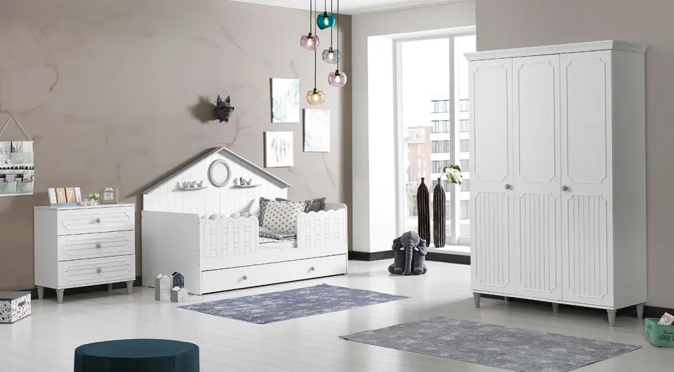 Alvin 3 Door Baby Room Set