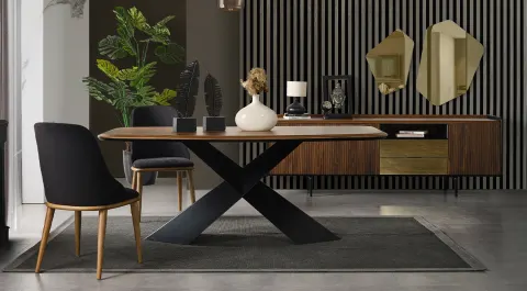 Still Wooden Leg Dining Room Set