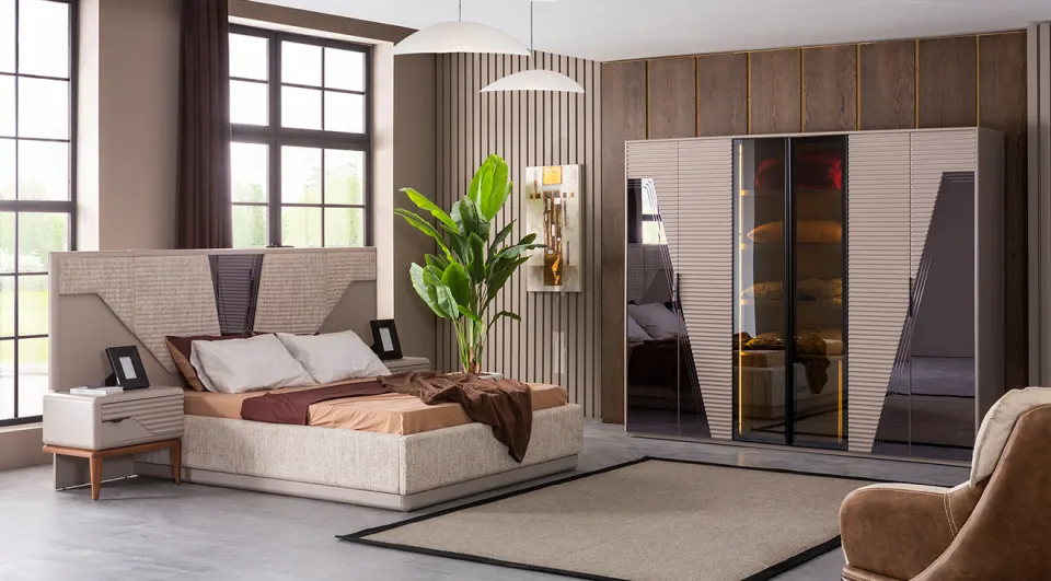 Lavin 6 Door Bedroom Set