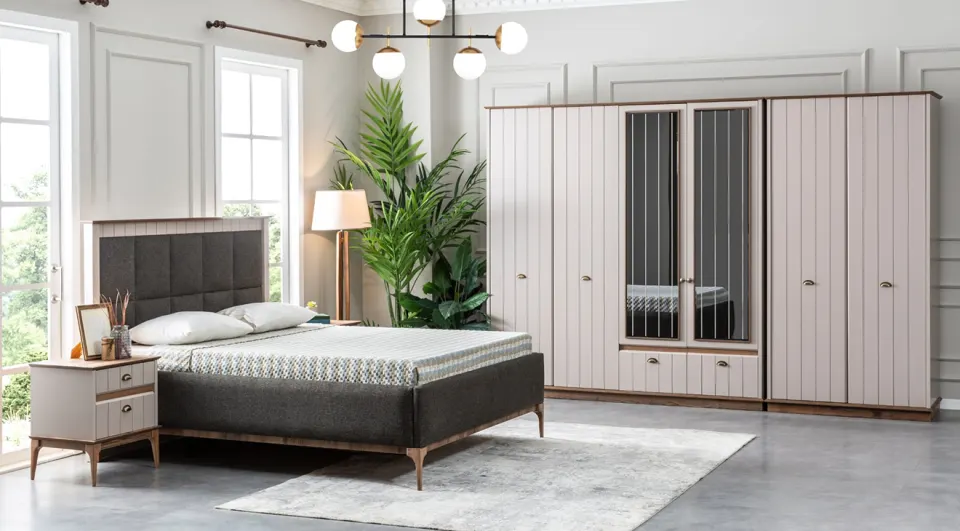 Gusto 6 Door Bedroom Set