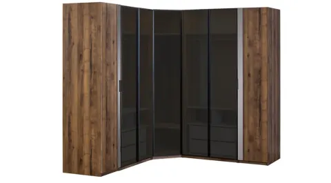 Arya Dressing Room