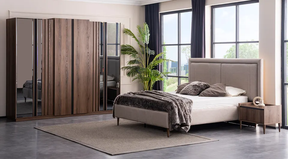 Start 6-Door Bedroom Set