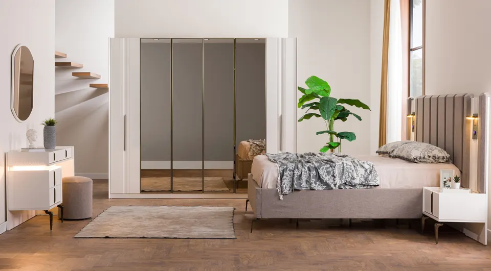 Asil 6-Door Bedroom Set