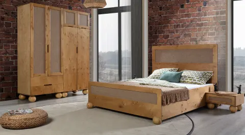Luna 4-Door Walnut Bedroom Set
