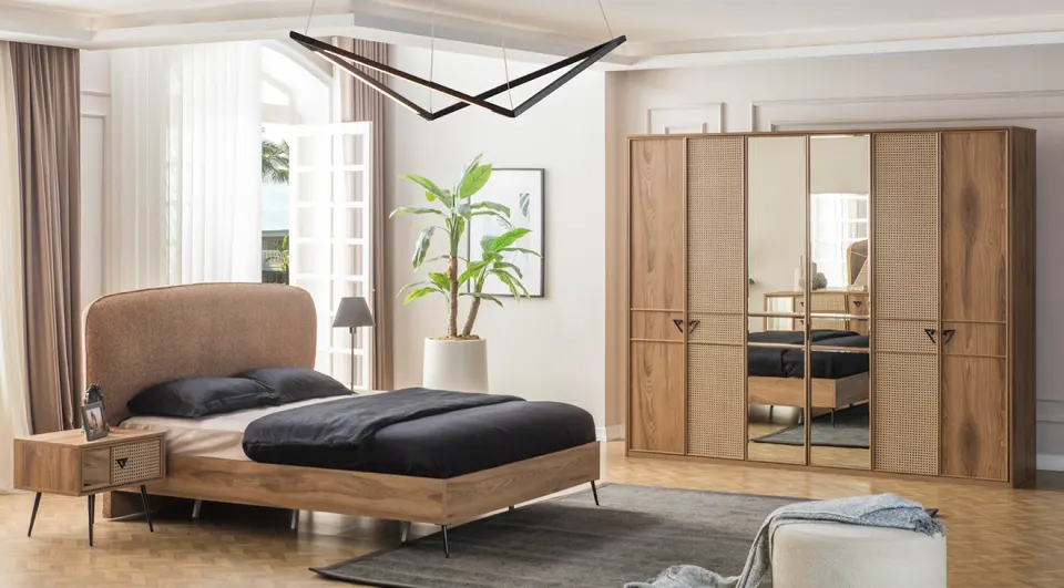 İlke 6-Door Bedroom Set
