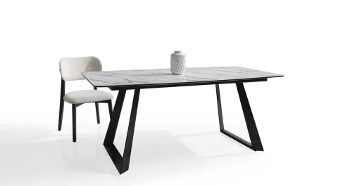 Como Moonstone Dining Table