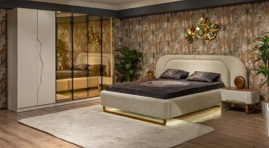 Calista 6-Door Bedroom Set