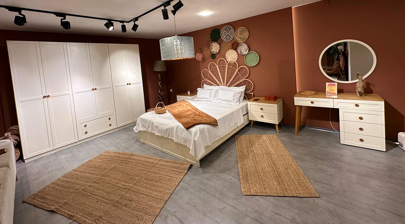 Soft Outlet Bedroom Set