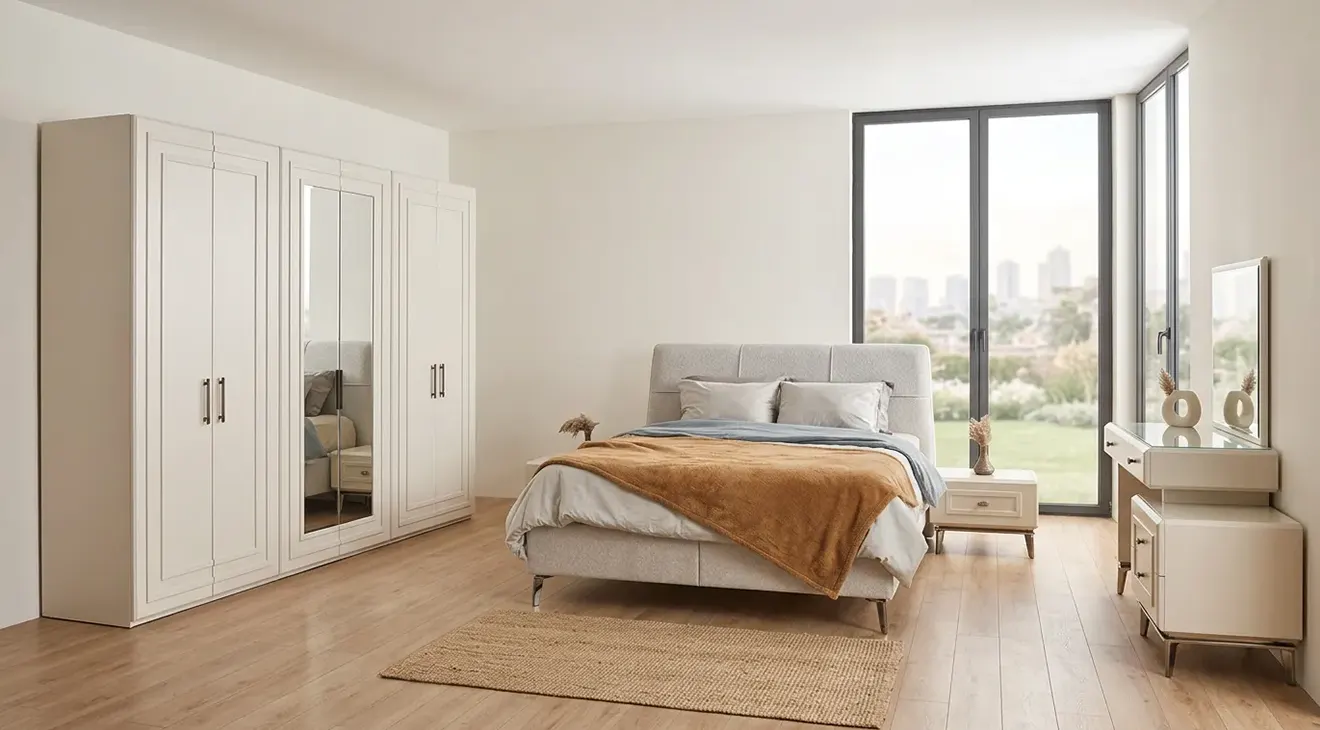 Marin 6-Door Bedroom Set