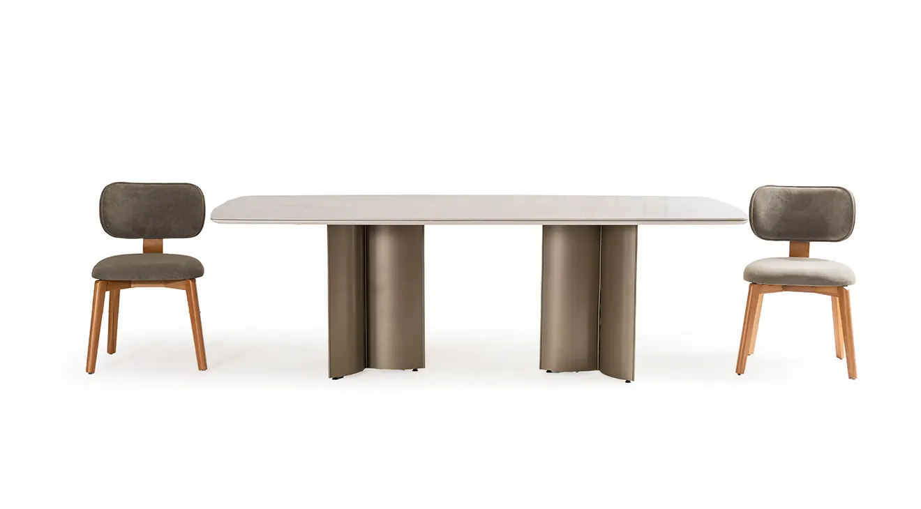 Cozze Ceramic Table