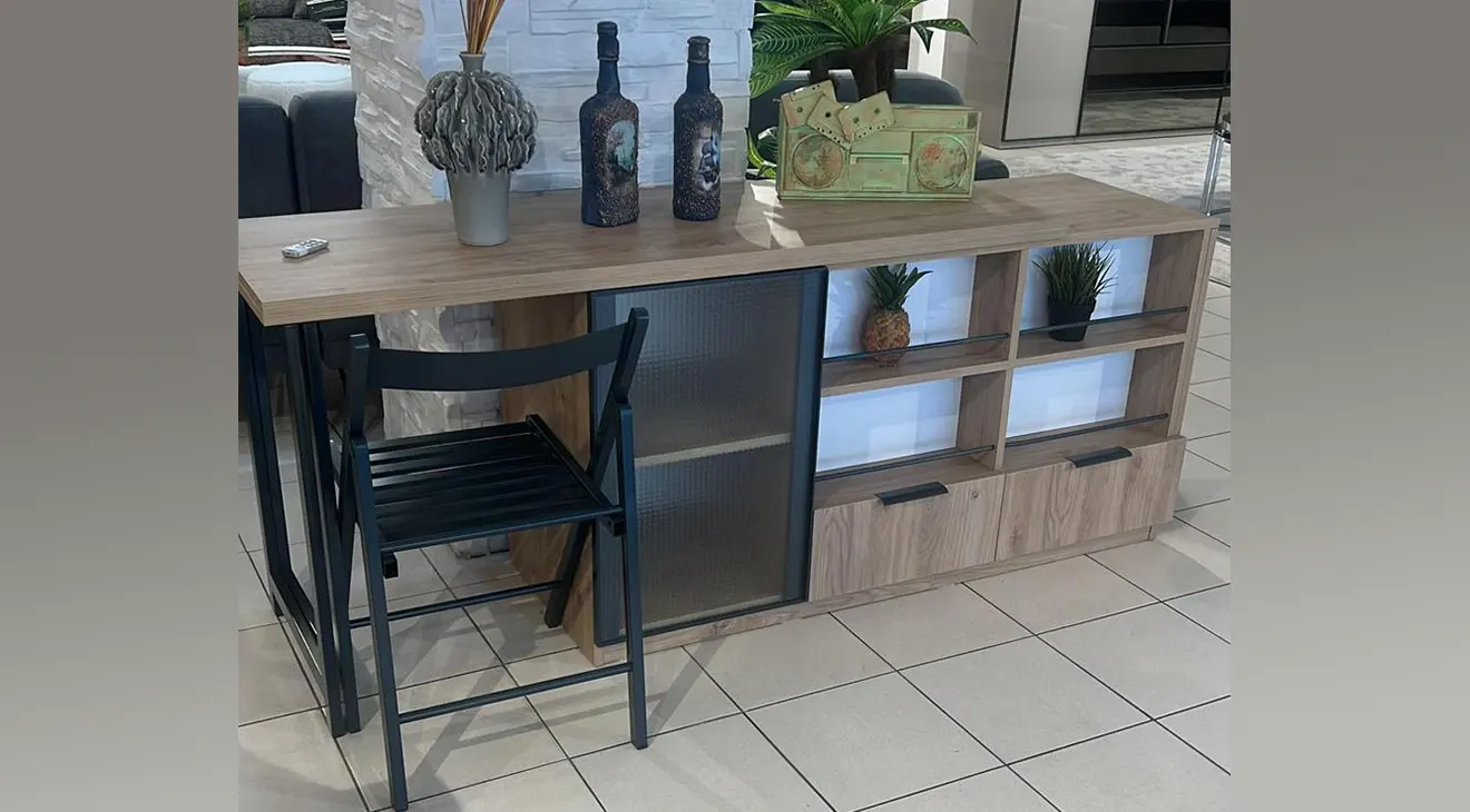 Buffet Table
