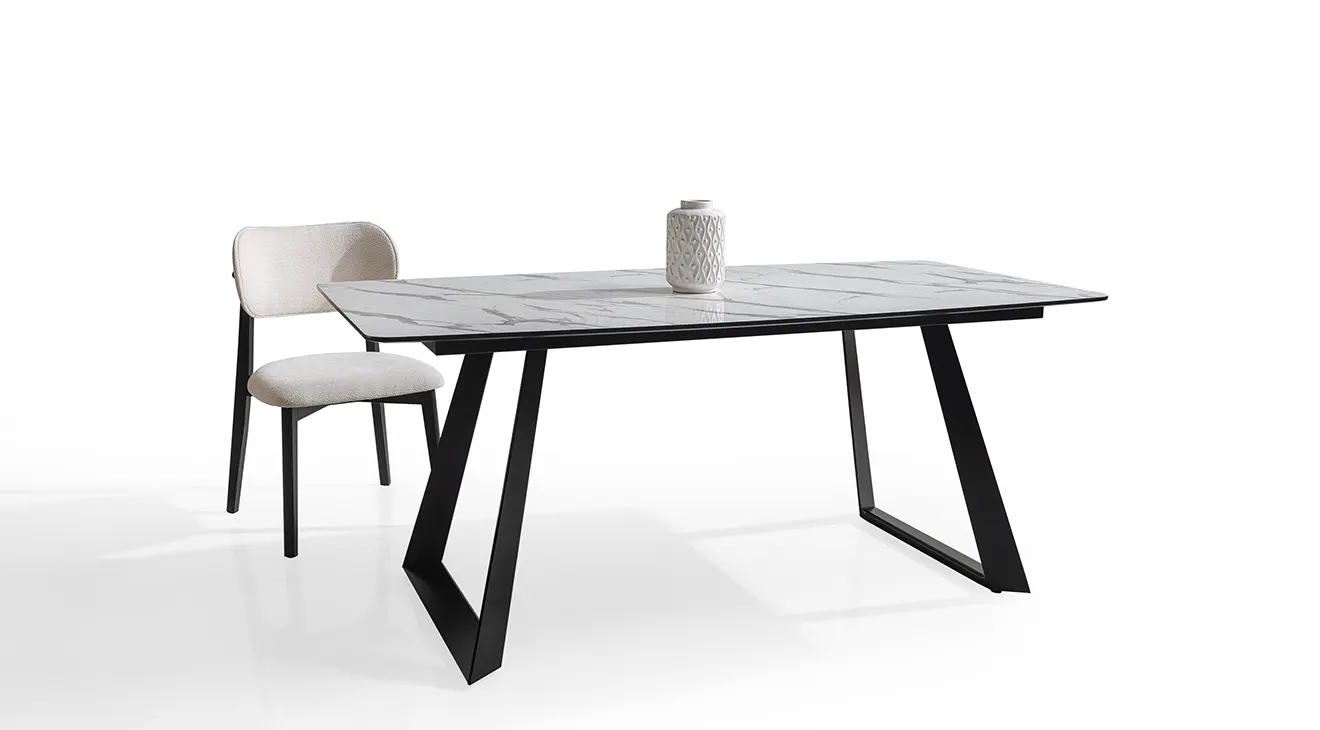 Como Moonstone Dining Table