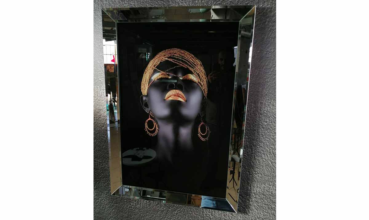 The Black Woman Ayna Çerceveli Tablo