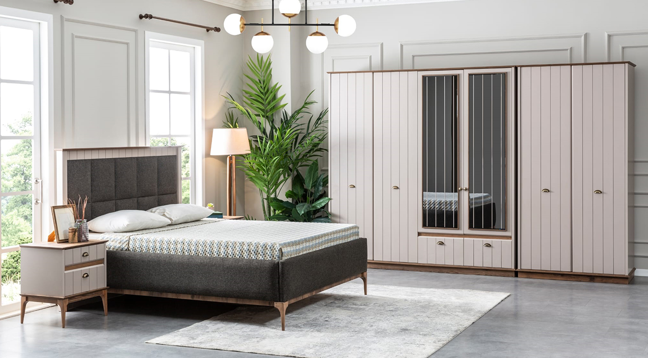 Gusto 6 Door Bedroom Set