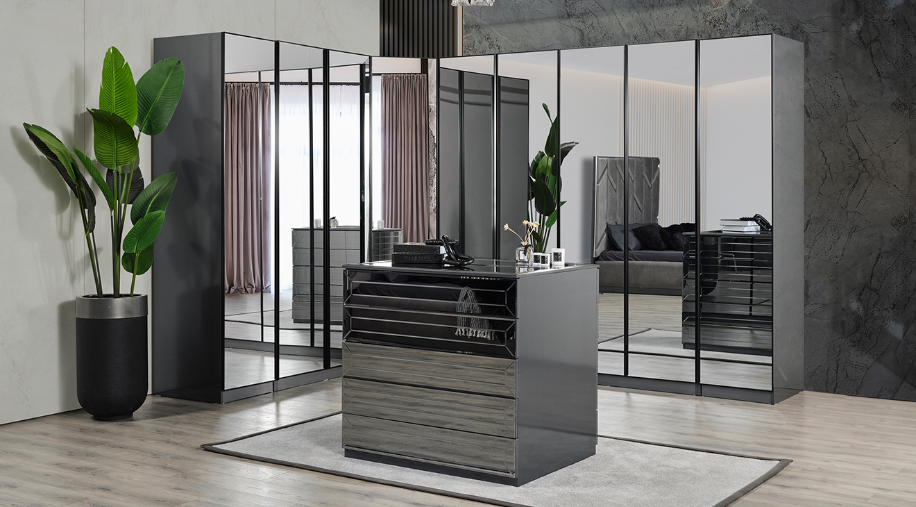 Inci Dressing Wardrobe