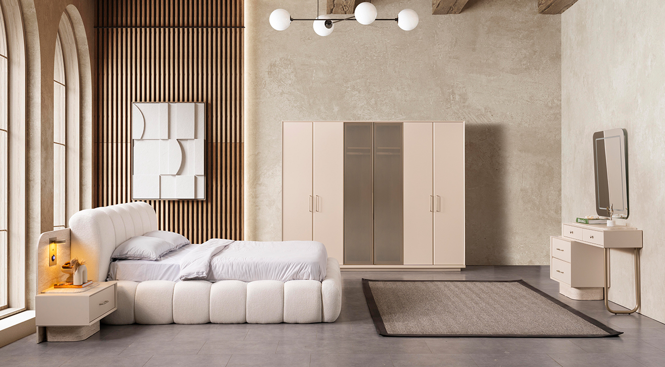 Pera 6-Door Bedroom Set