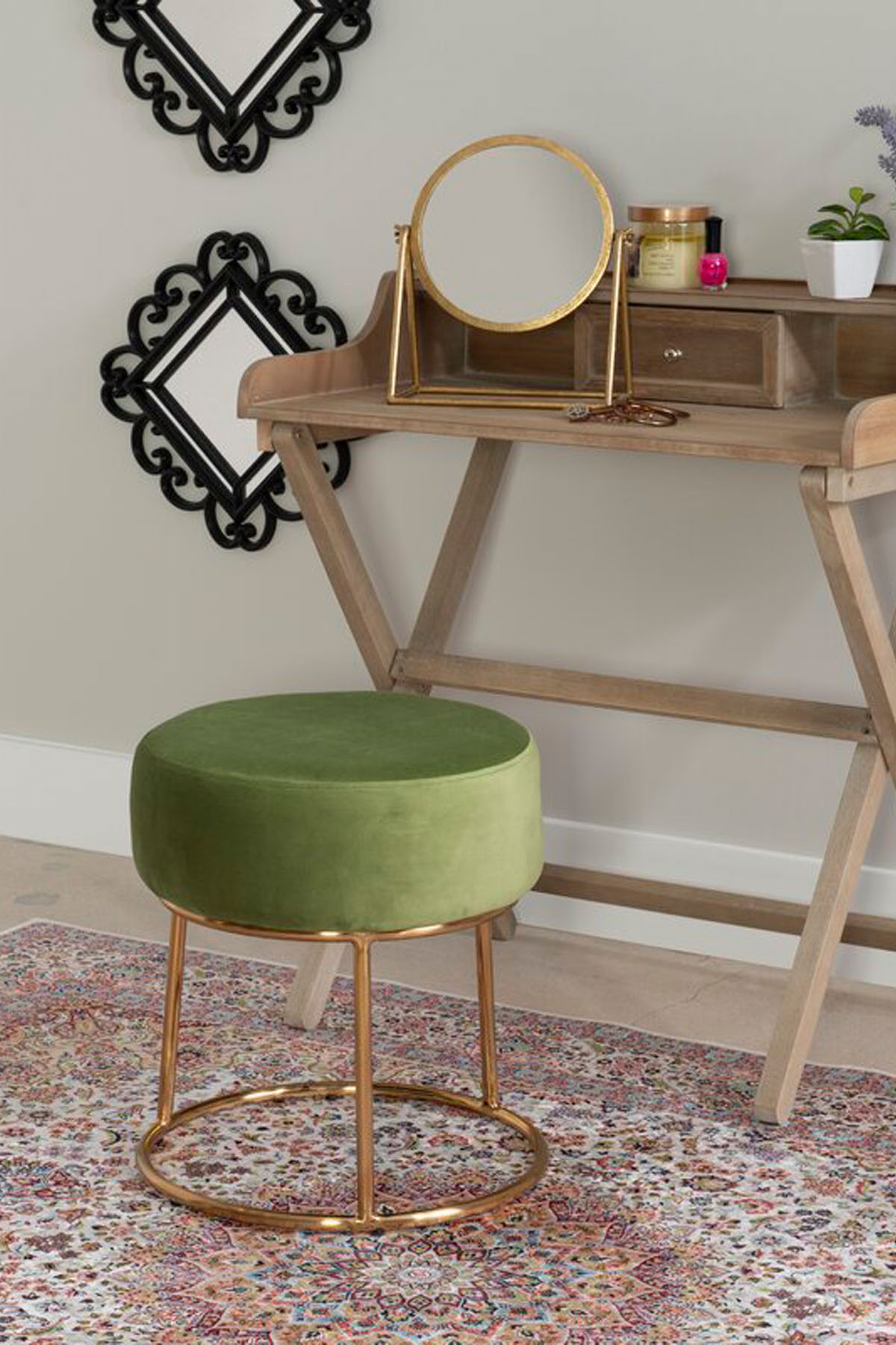 Soft Green Pouf