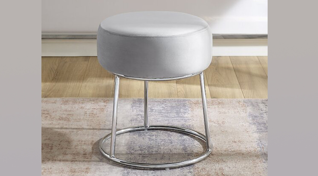 Soft Metal Leg Pouf