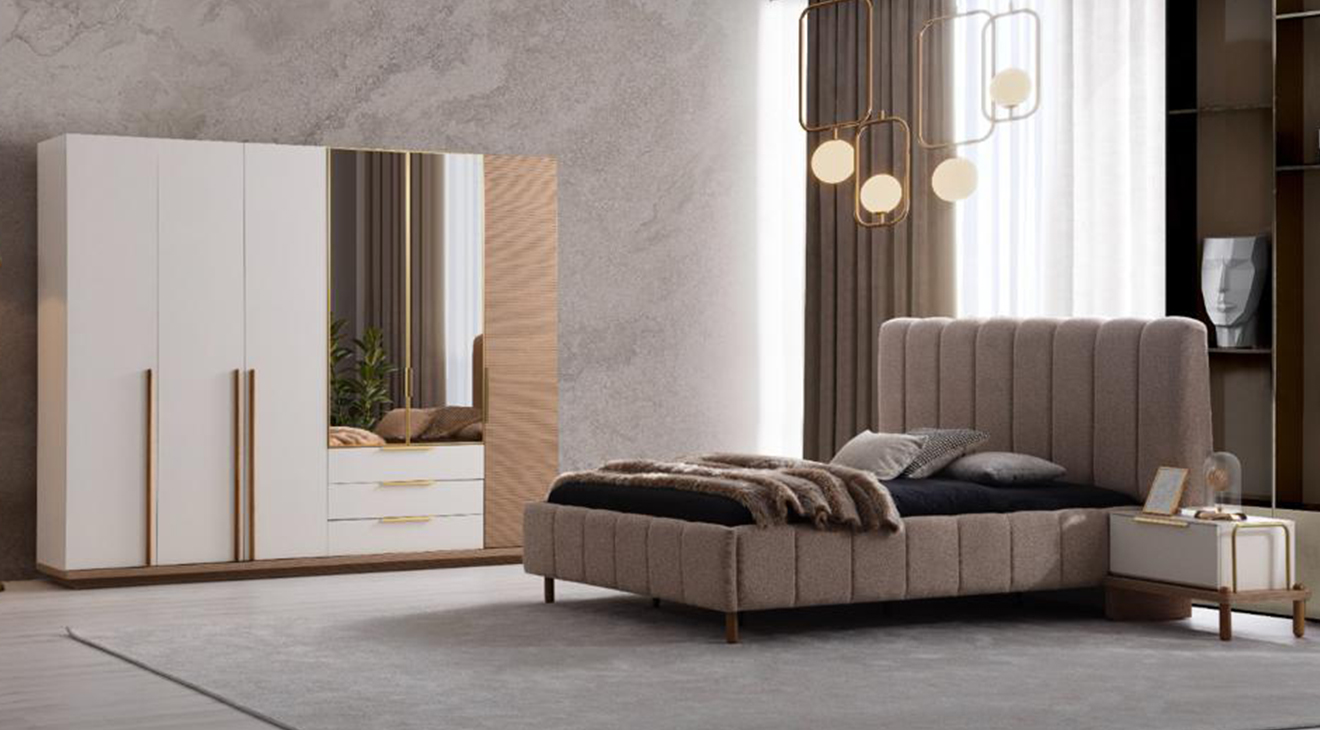 Tugg 6 Door Bedroom Set