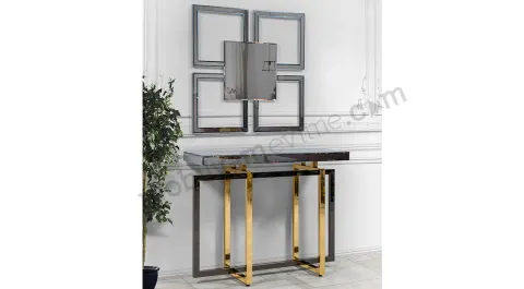Kelebek Metal Ayaklı Dresuar