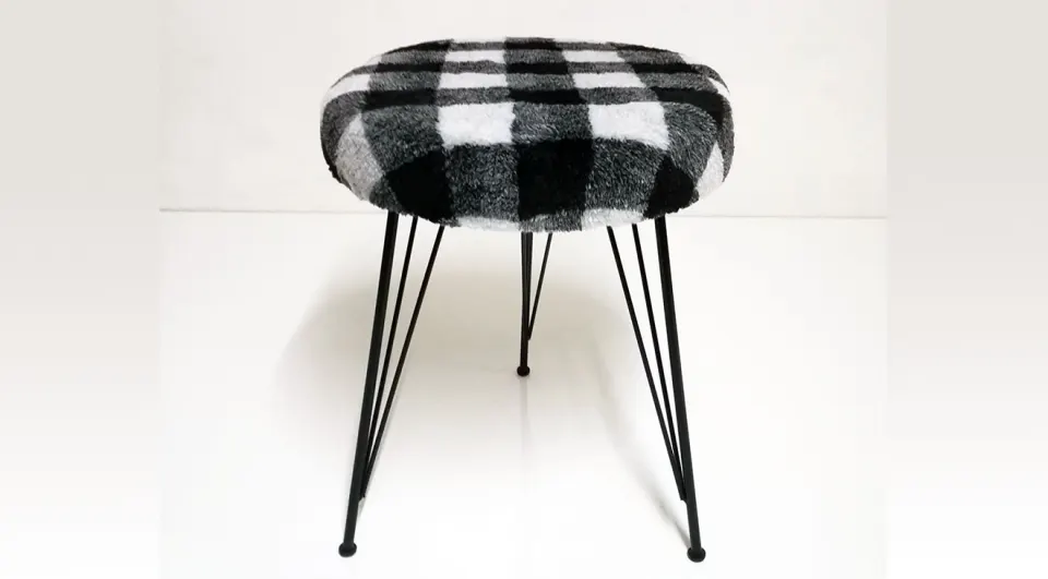 İntense Retro Peluş Puf
